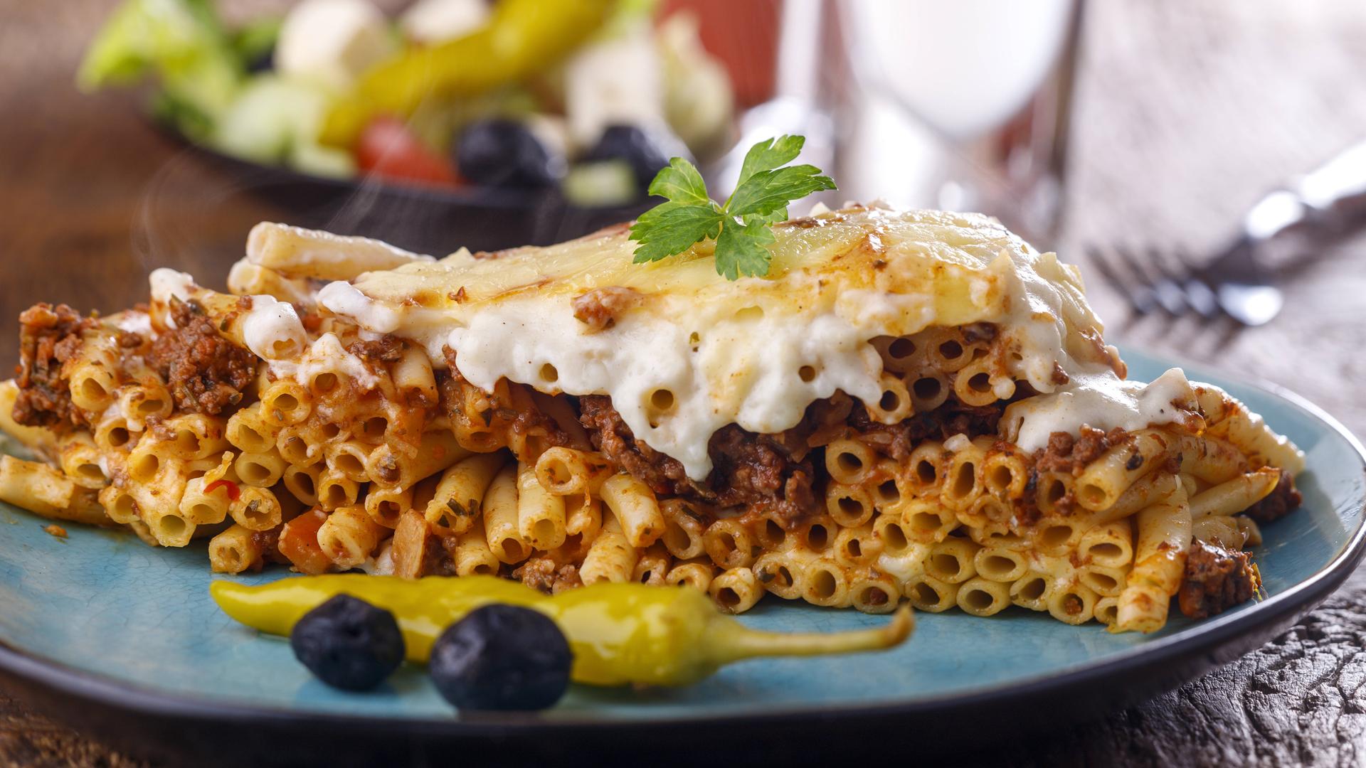 Rezept für den griechischen Nudelauflauf Pastitsio | hr4.de | Rezepte